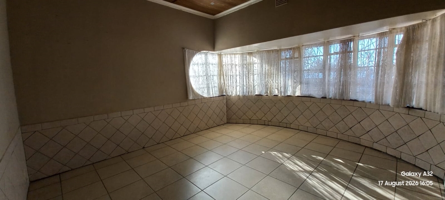 4 Bedroom Property for Sale in Songloed North West